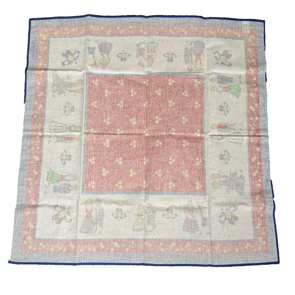 Runni Tekstltrykk Square‎ Red Yellow Floral Folklore Tablecloth Norway 34